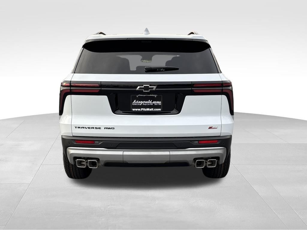 new 2026 Chevrolet Traverse car, priced at $53,860