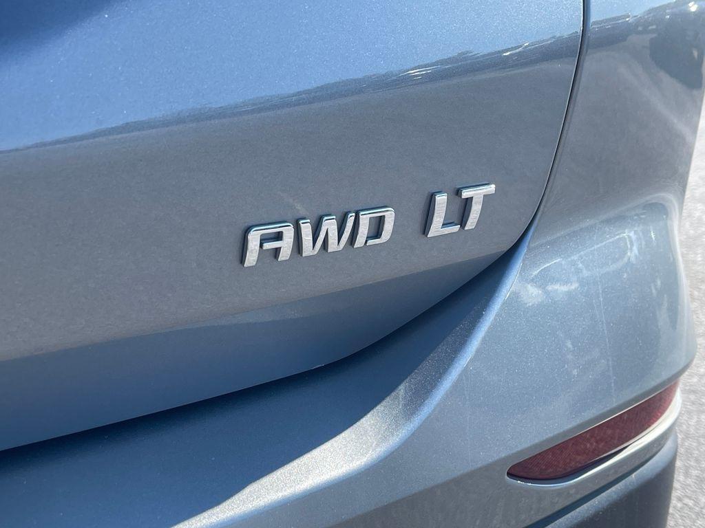 used 2023 Chevrolet Equinox car, priced at $21,895