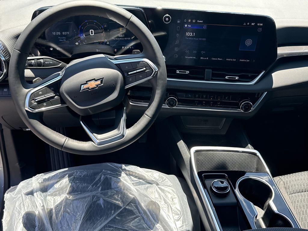 new 2026 Chevrolet Equinox car, priced at $29,825