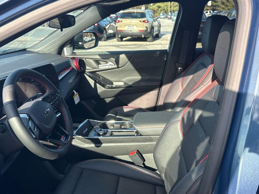 new 2026 Chevrolet Equinox car, priced at $33,303