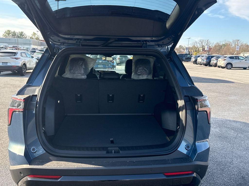 new 2026 Chevrolet Equinox car, priced at $33,303