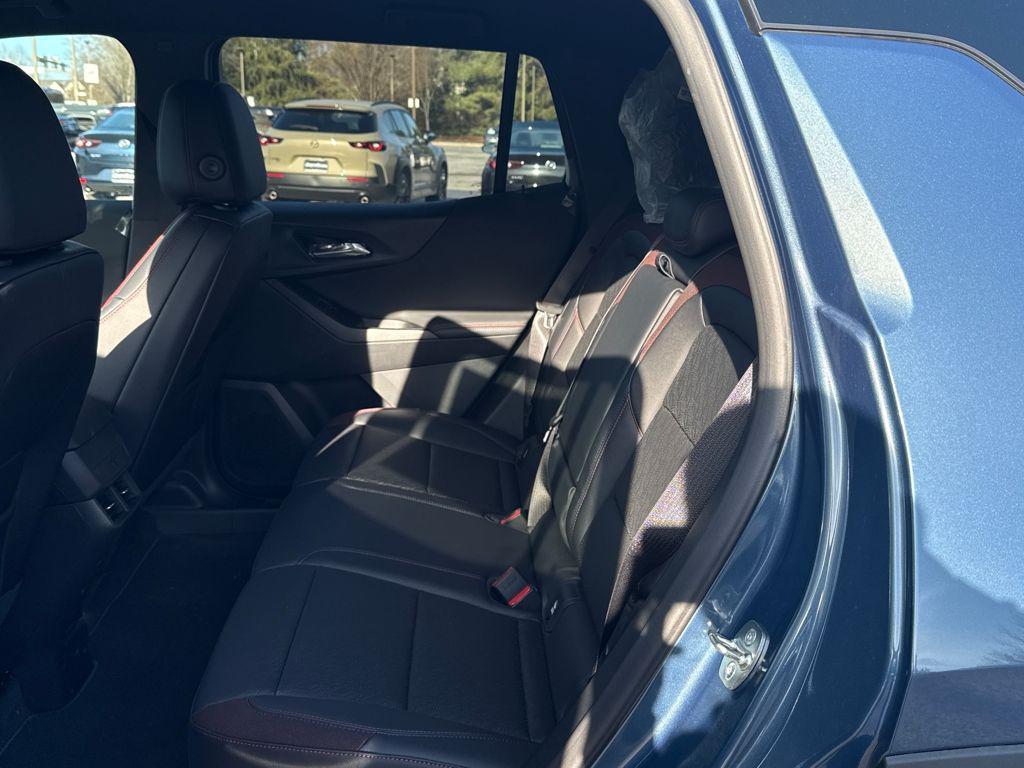 new 2026 Chevrolet Equinox car, priced at $33,303