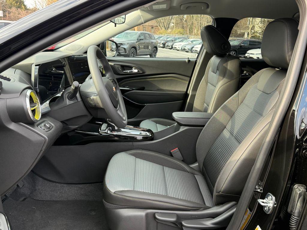 new 2026 Chevrolet Trax car, priced at $23,408