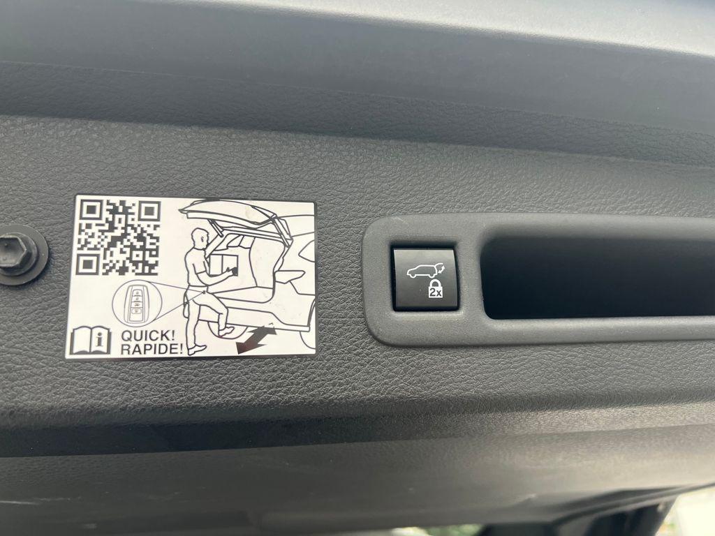 used 2024 Toyota Sienna car, priced at $37,995