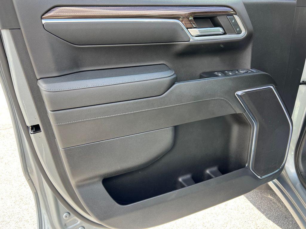used 2024 Chevrolet Silverado 1500 car, priced at $40,794