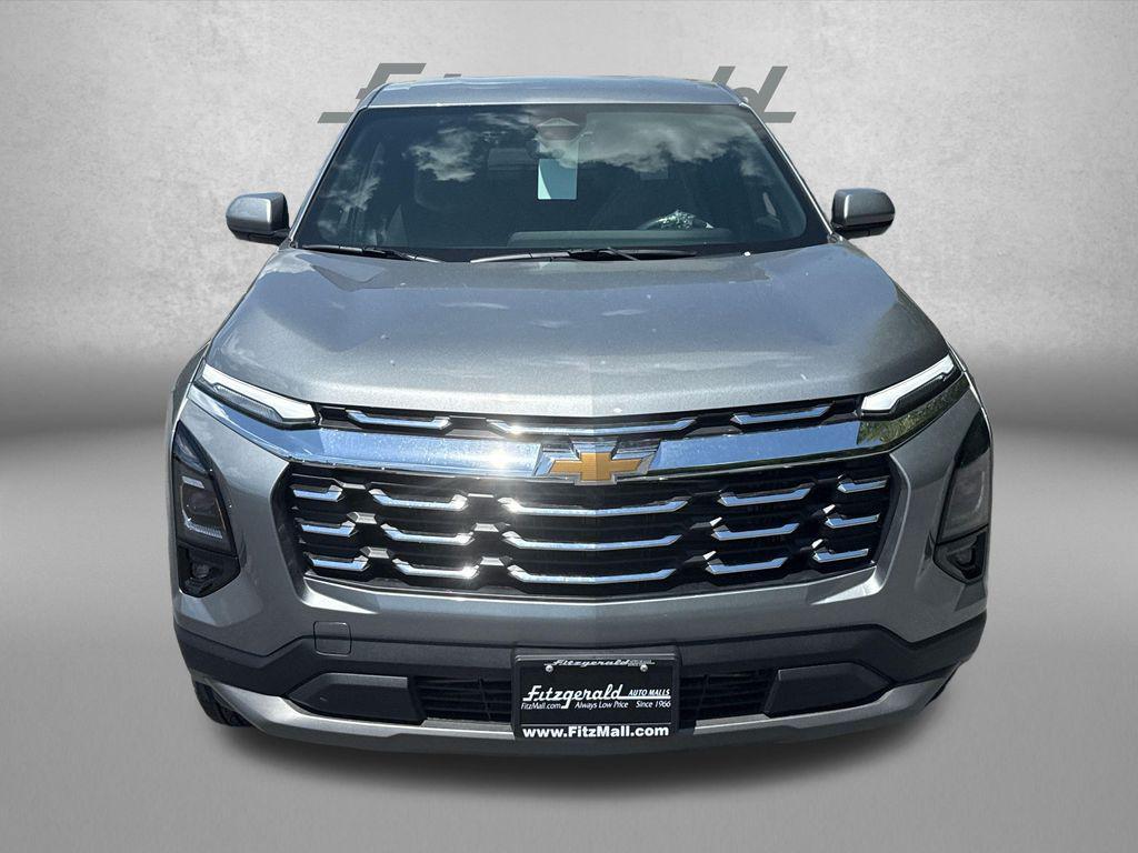 new 2026 Chevrolet Equinox car, priced at $30,325