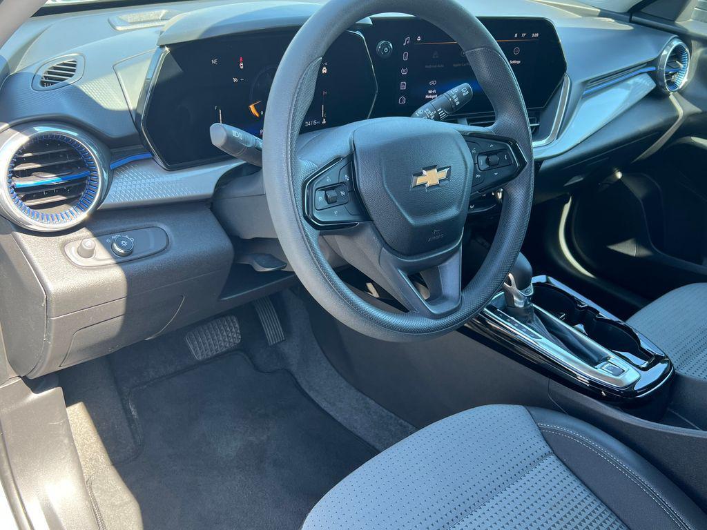 used 2025 Chevrolet Trax car, priced at $23,694