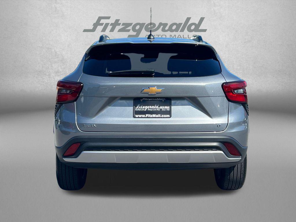 used 2025 Chevrolet Trax car, priced at $23,694