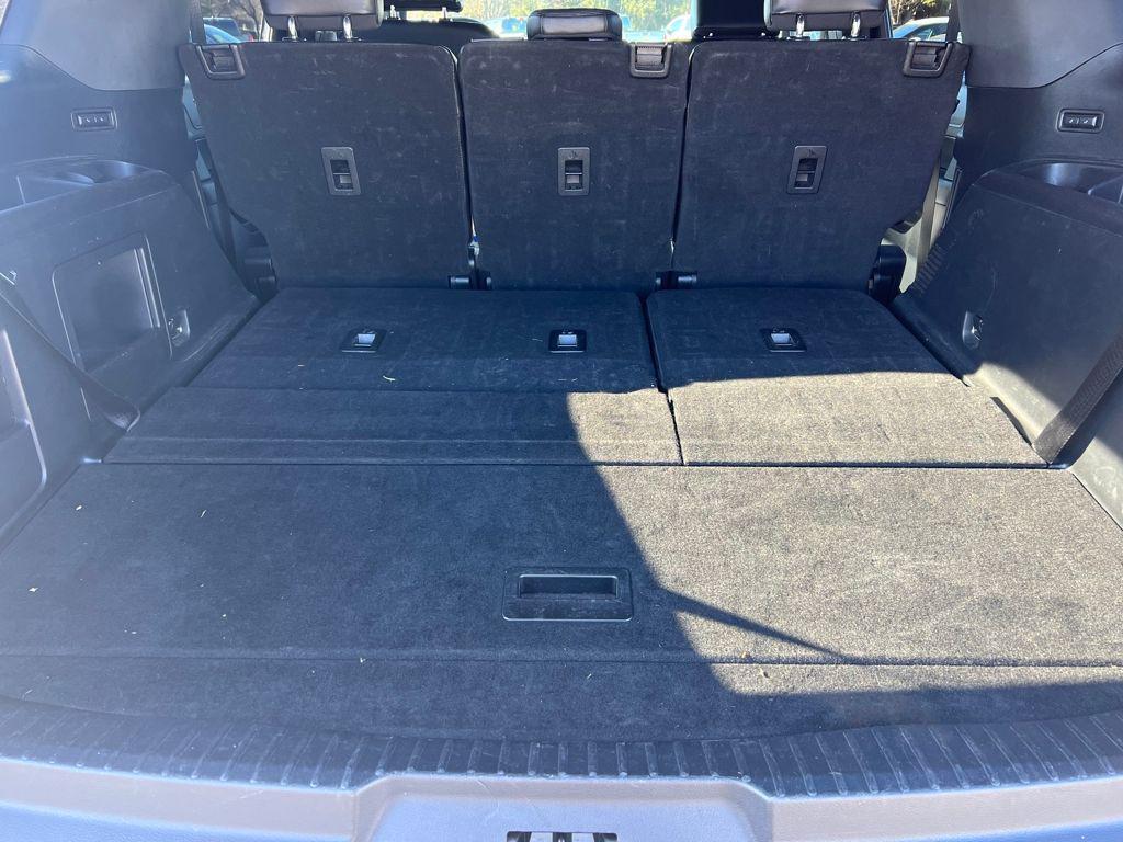 used 2021 Ford Expedition car, priced at $28,995