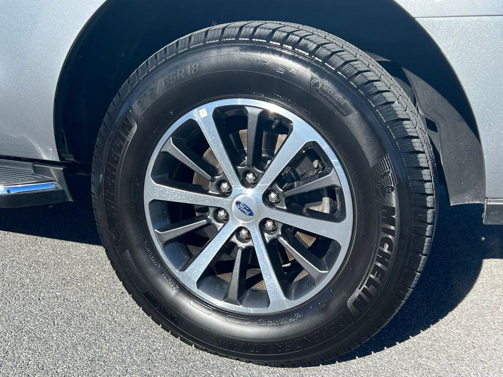 used 2021 Ford Expedition car, priced at $28,995