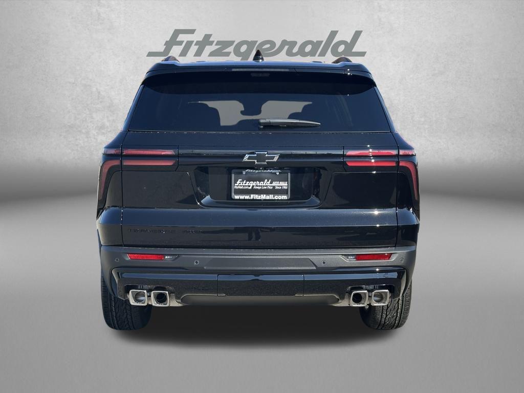 new 2026 Chevrolet Traverse car, priced at $45,215