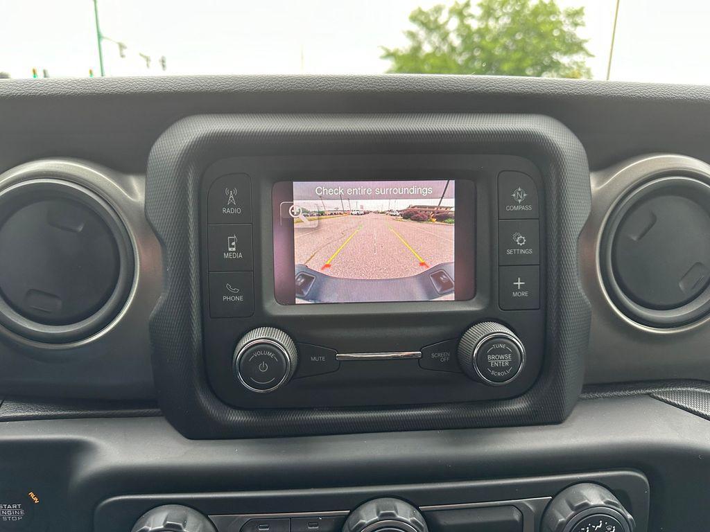 used 2021 Jeep Gladiator car, priced at $21,995