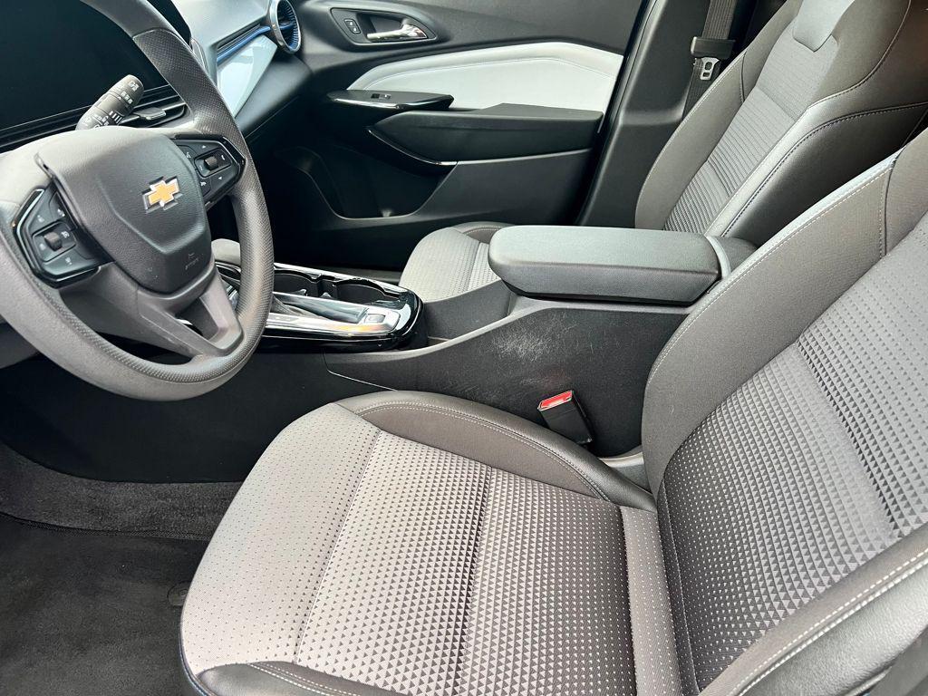 used 2025 Chevrolet Trax car, priced at $20,795