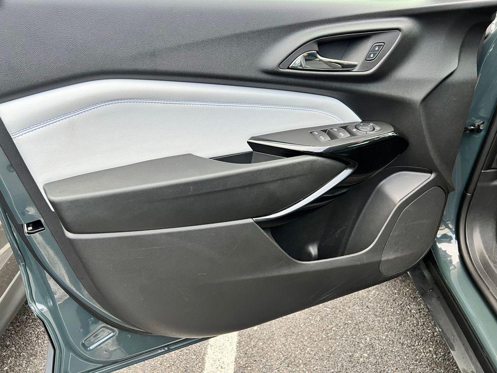 used 2025 Chevrolet Trax car, priced at $20,795