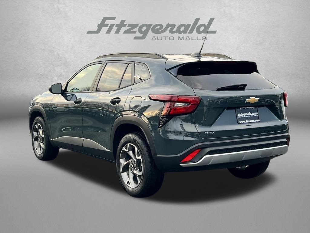 used 2025 Chevrolet Trax car, priced at $20,795