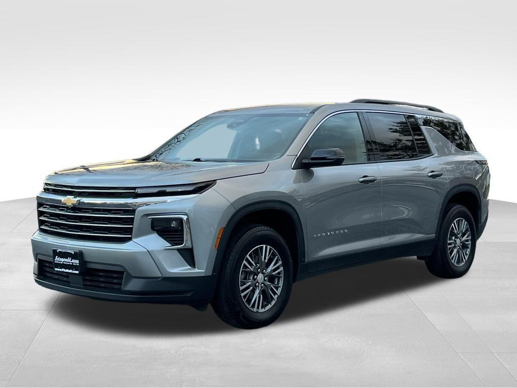 used 2025 Chevrolet Traverse car, priced at $36,995