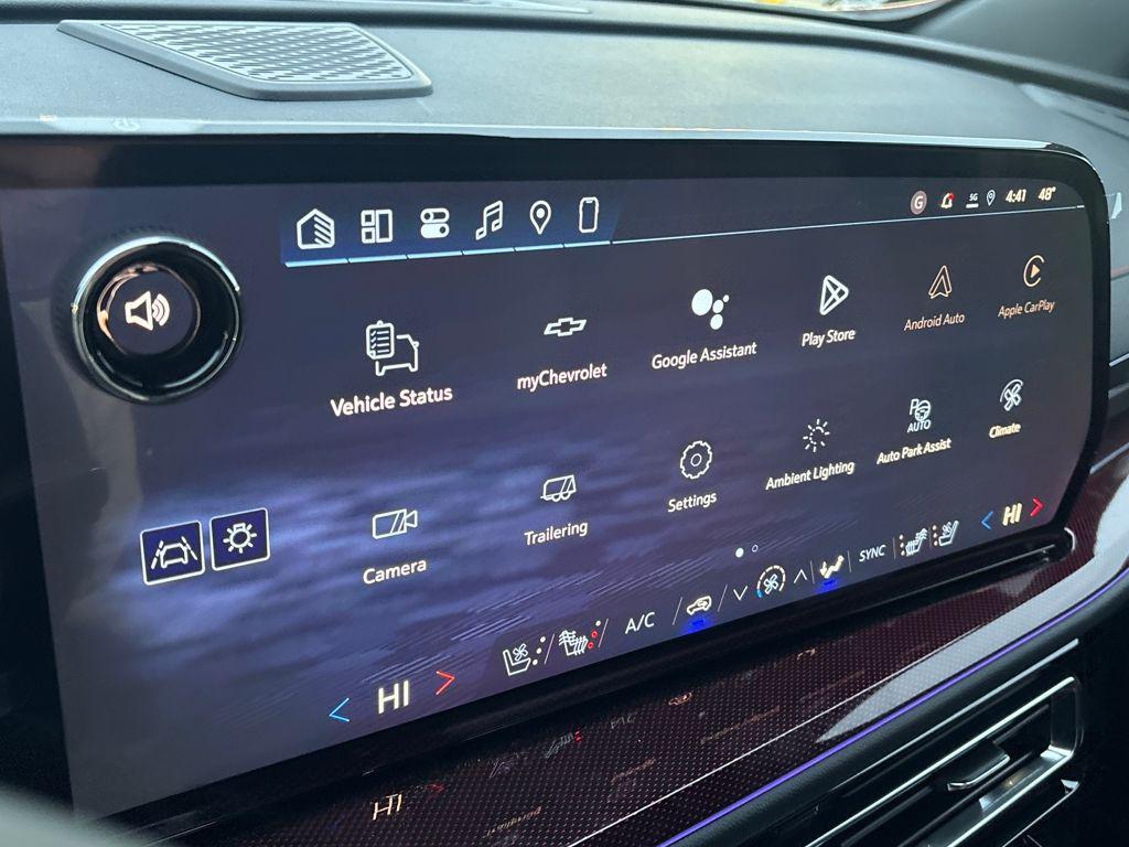 new 2026 Chevrolet Traverse car, priced at $54,035