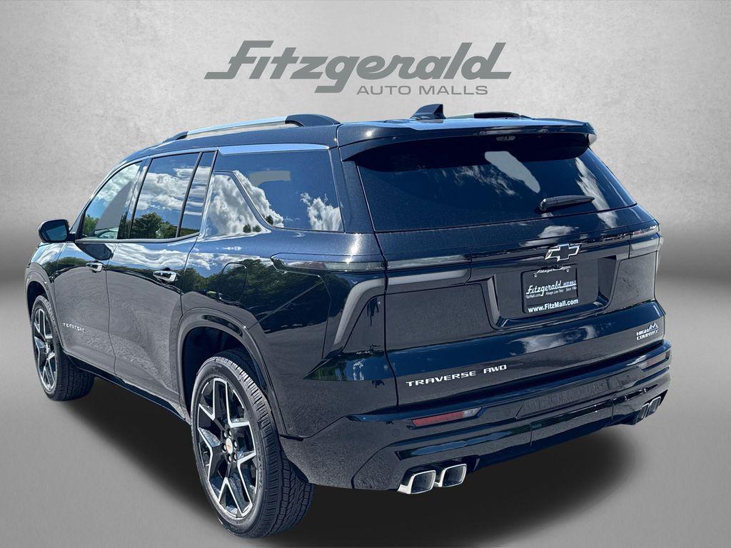 new 2026 Chevrolet Traverse car, priced at $58,034