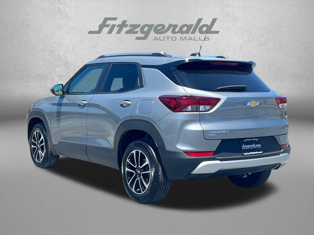 used 2025 Chevrolet TrailBlazer car, priced at $22,684
