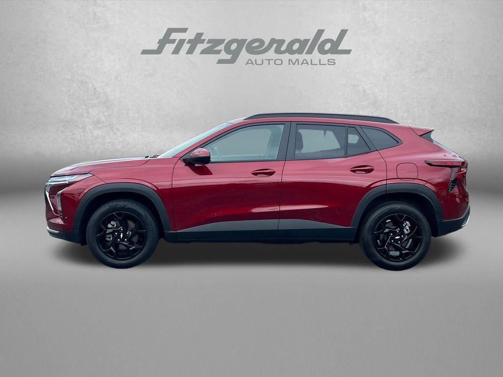 used 2025 Chevrolet Trax car, priced at $23,694