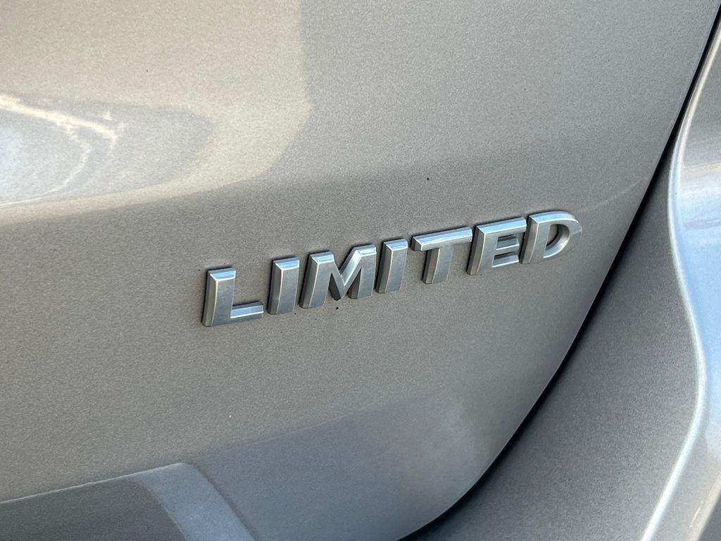 used 2019 Jeep Grand Cherokee car, priced at $20,995