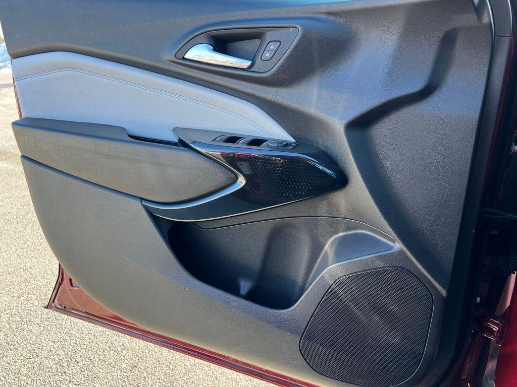 used 2025 Chevrolet Trax car, priced at $21,395