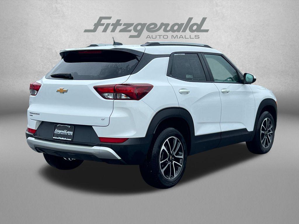 used 2025 Chevrolet TrailBlazer car, priced at $24,294