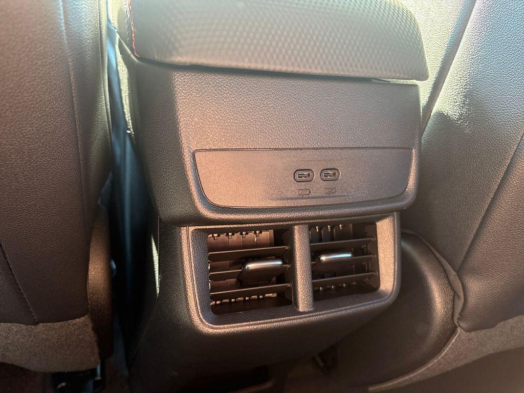 new 2026 Chevrolet Equinox car, priced at $33,860