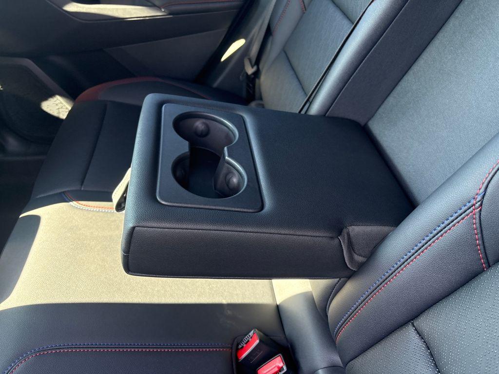 new 2026 Chevrolet Equinox car, priced at $33,860