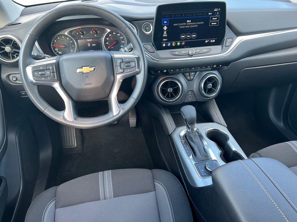 used 2025 Chevrolet Blazer car, priced at $28,995