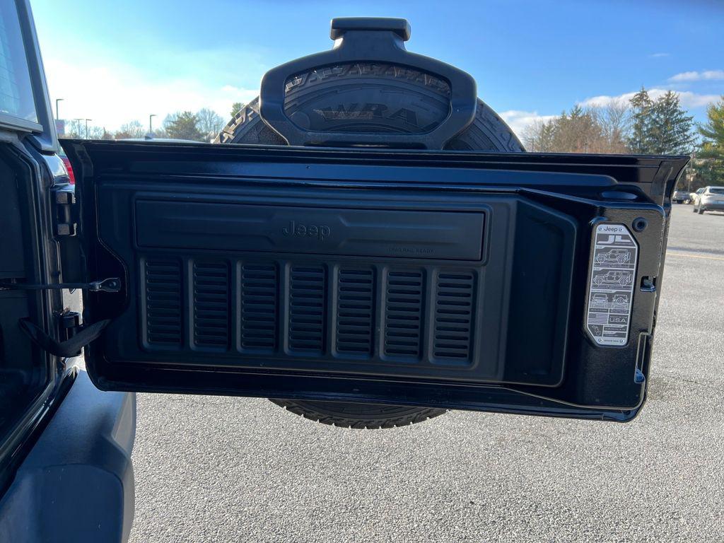 used 2019 Jeep Wrangler Unlimited car, priced at $18,495