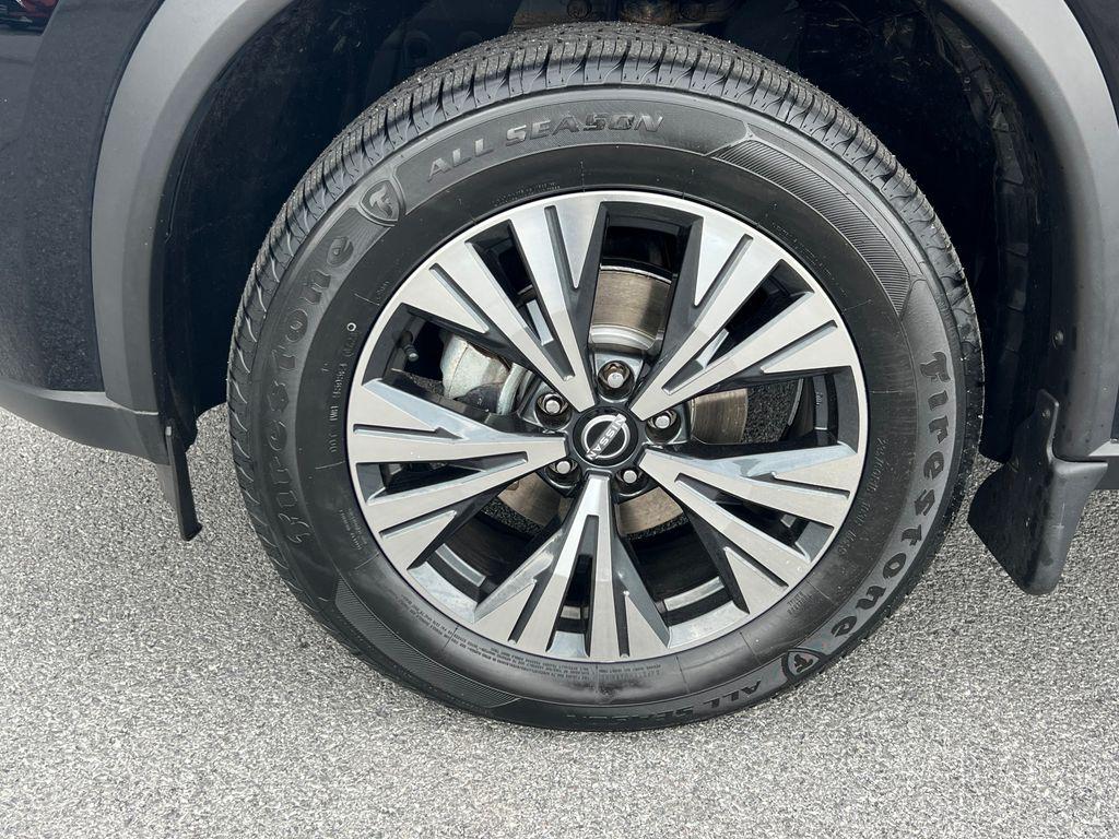 used 2023 Nissan Rogue car, priced at $24,294
