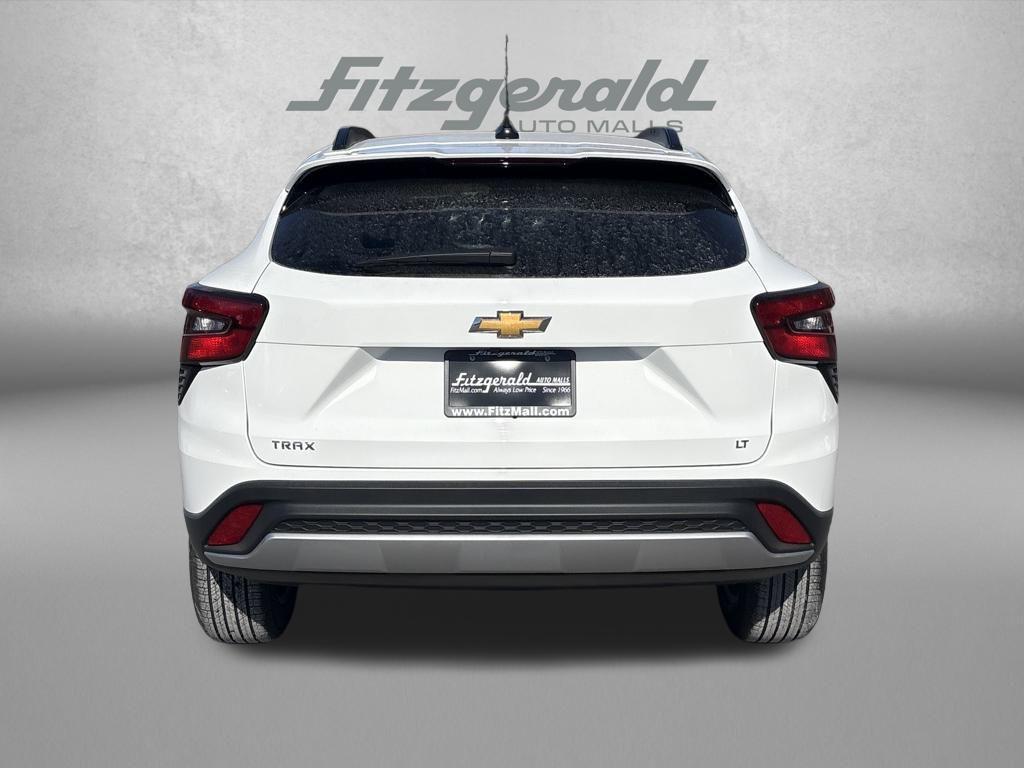 new 2026 Chevrolet Trax car, priced at $23,258