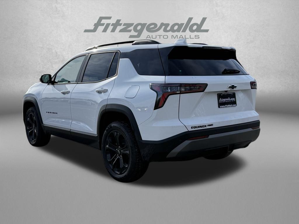 new 2026 Chevrolet Equinox car, priced at $31,557