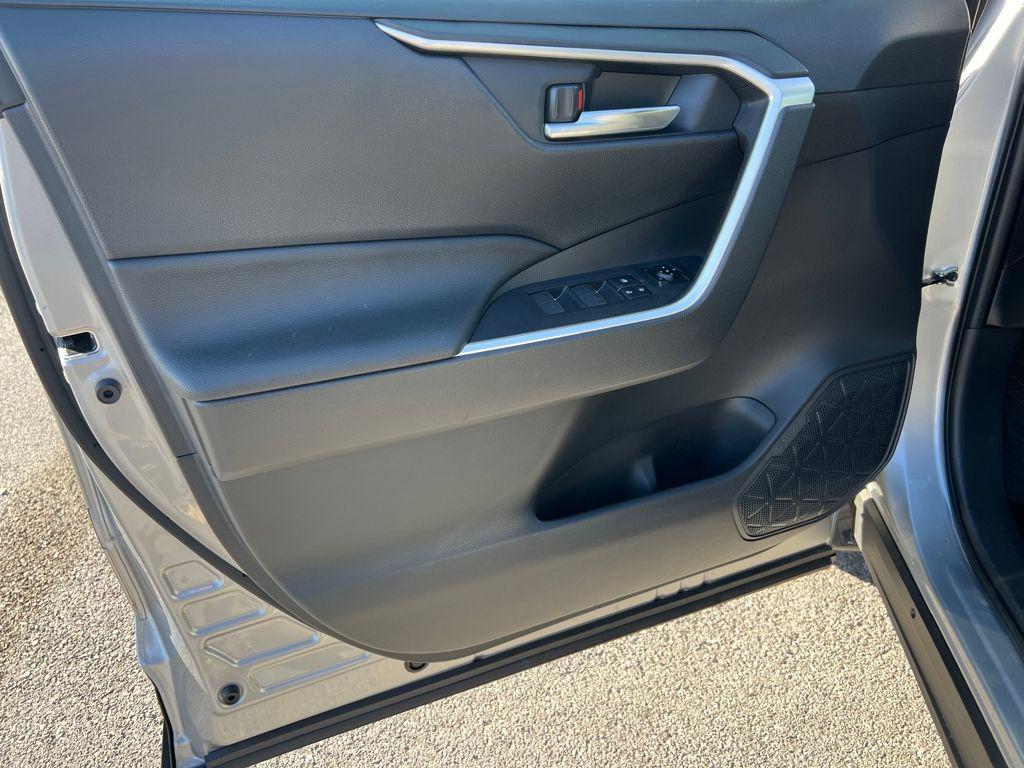 used 2024 Toyota RAV4 Hybrid car, priced at $31,995