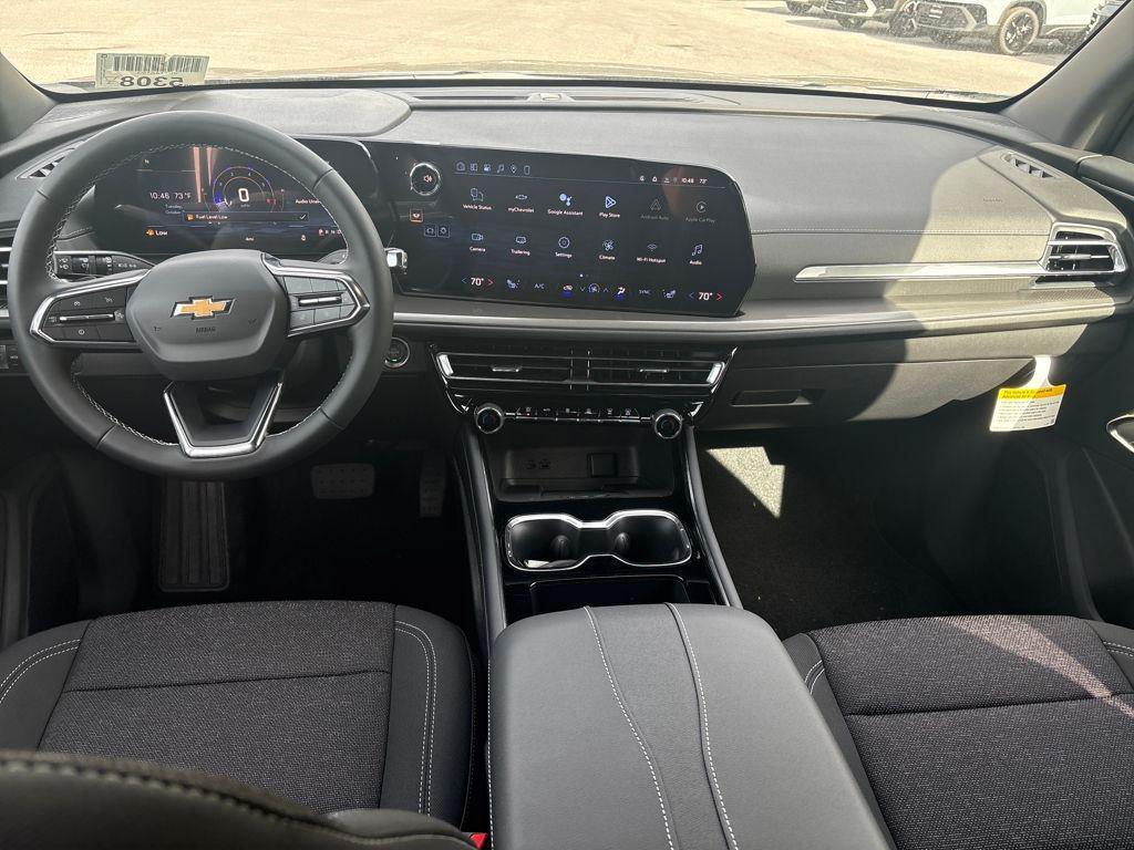 new 2026 Chevrolet Traverse car, priced at $37,930