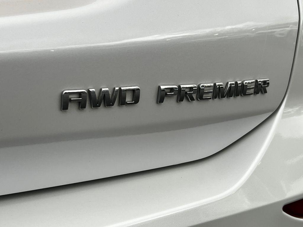 used 2023 Chevrolet Equinox car, priced at $21,995