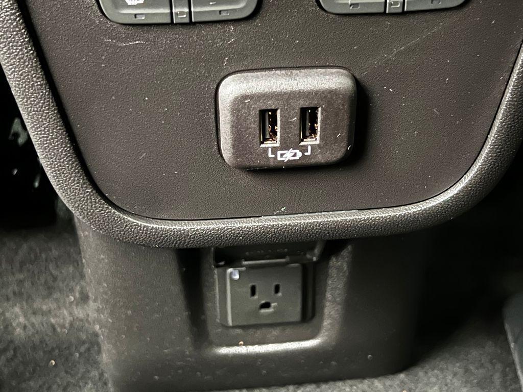 used 2023 Chevrolet Equinox car, priced at $21,995