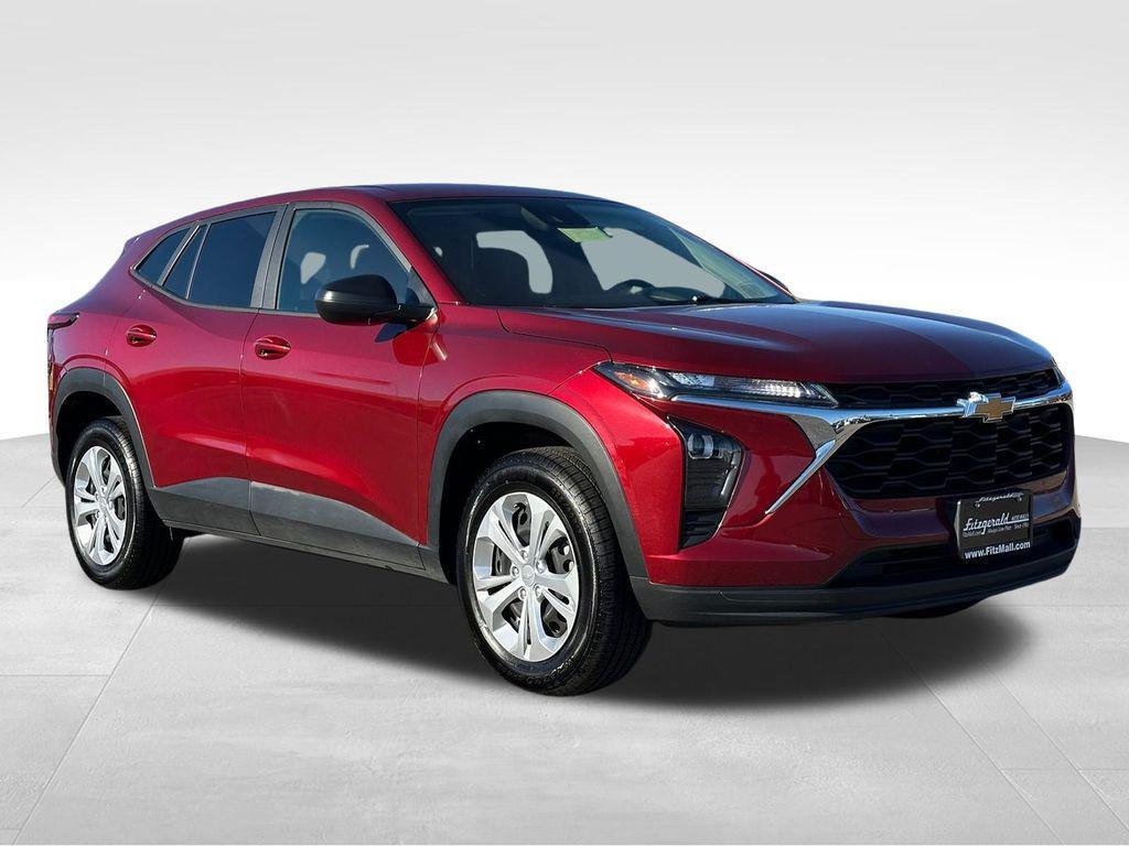 used 2024 Chevrolet Trax car, priced at $18,895