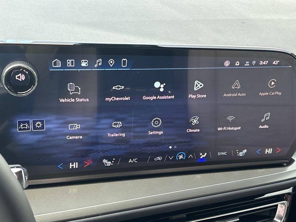 new 2026 Chevrolet Traverse car, priced at $42,044