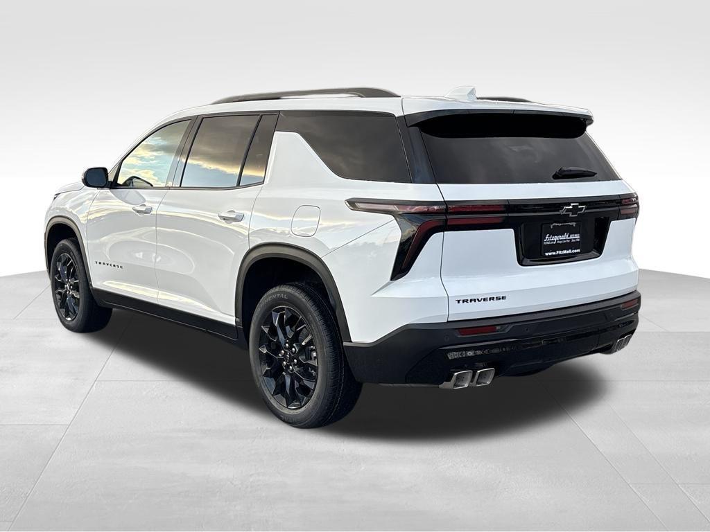 new 2026 Chevrolet Traverse car, priced at $42,044