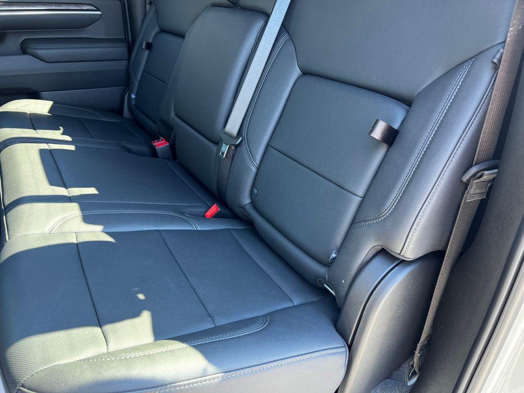 used 2025 Chevrolet Silverado 3500 car, priced at $71,794