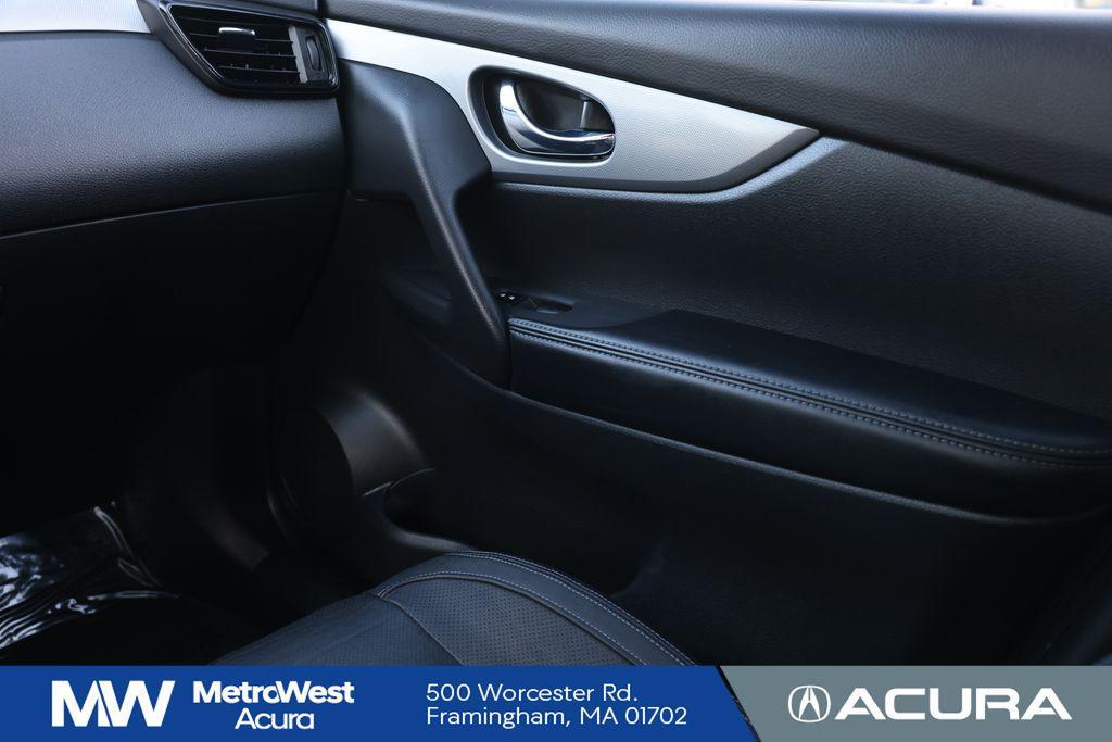 used 2020 Nissan Rogue Sport car, priced at $17,488