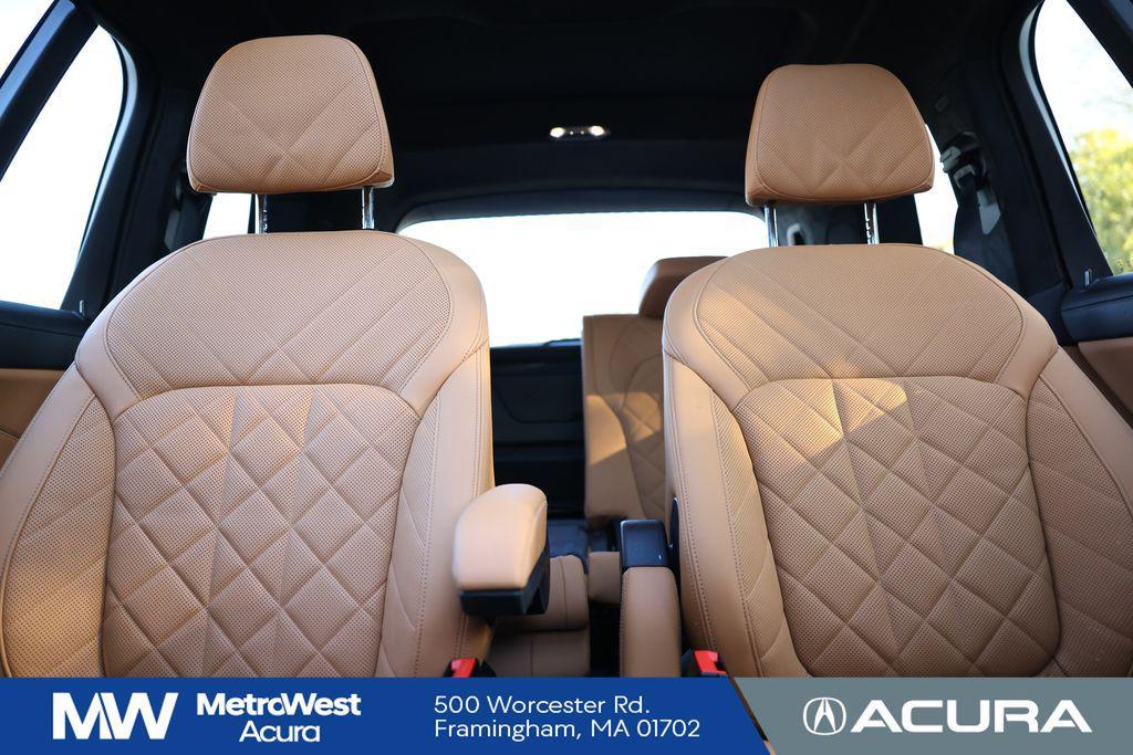 used 2023 BMW X7 car, priced at $52,888