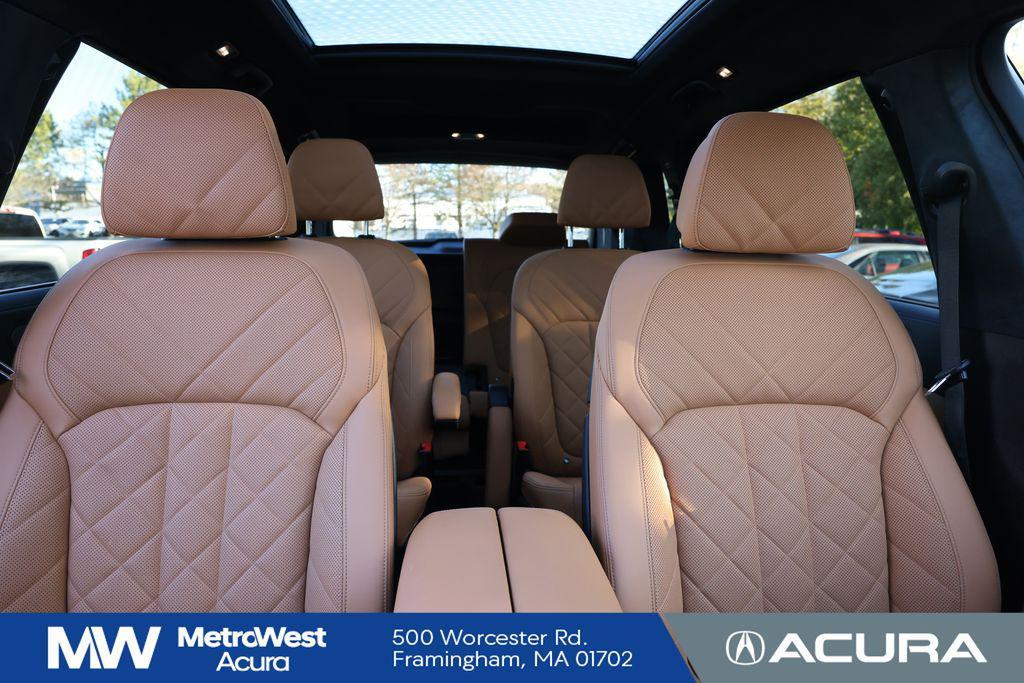used 2023 BMW X7 car, priced at $52,888