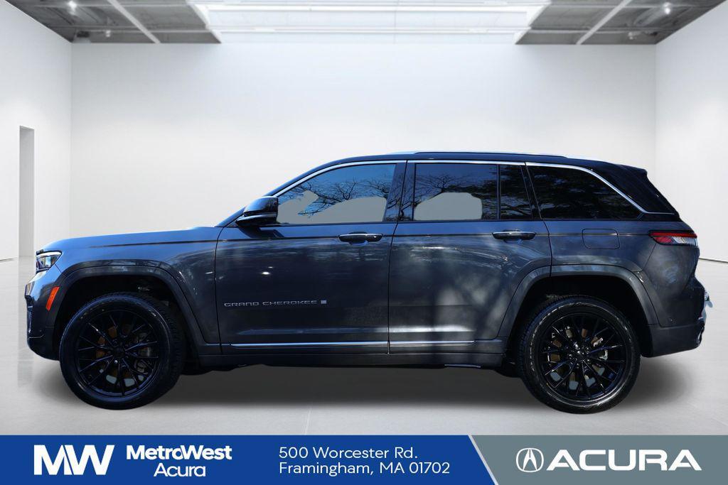 used 2022 Jeep Grand Cherokee car, priced at $39,788
