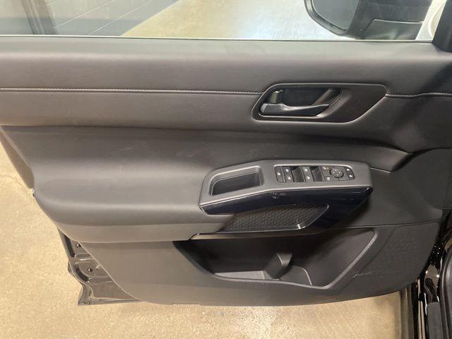 new 2026 Nissan Pathfinder car, priced at $38,355