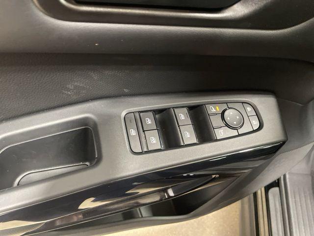 new 2026 Nissan Pathfinder car, priced at $38,355