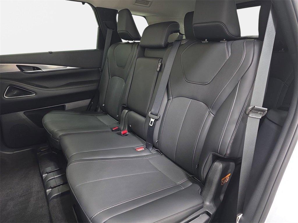 used 2026 INFINITI QX60 car, priced at $47,320