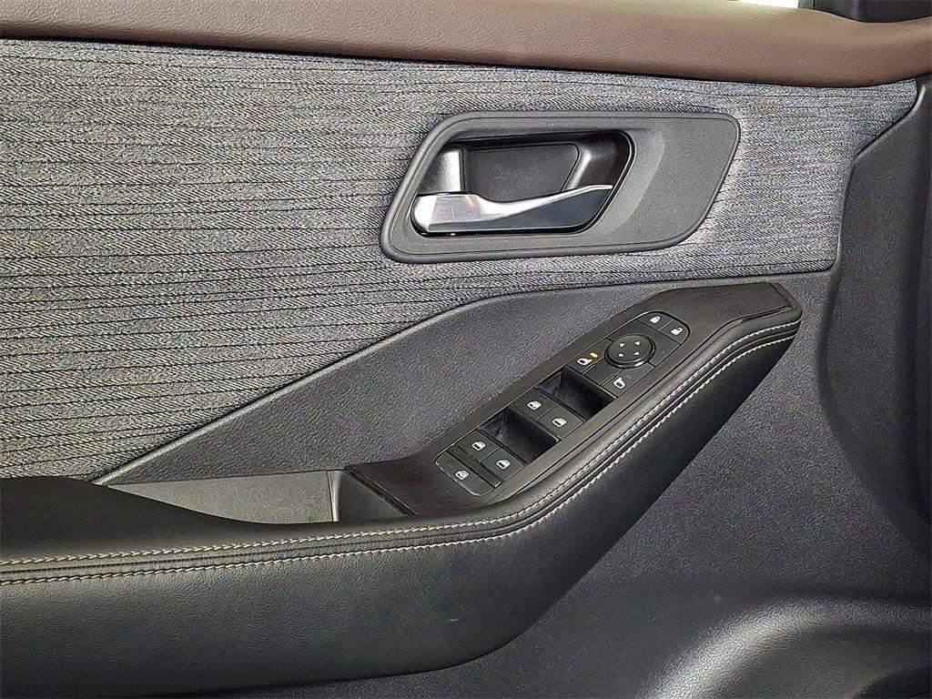 used 2023 Nissan Rogue car, priced at $19,298